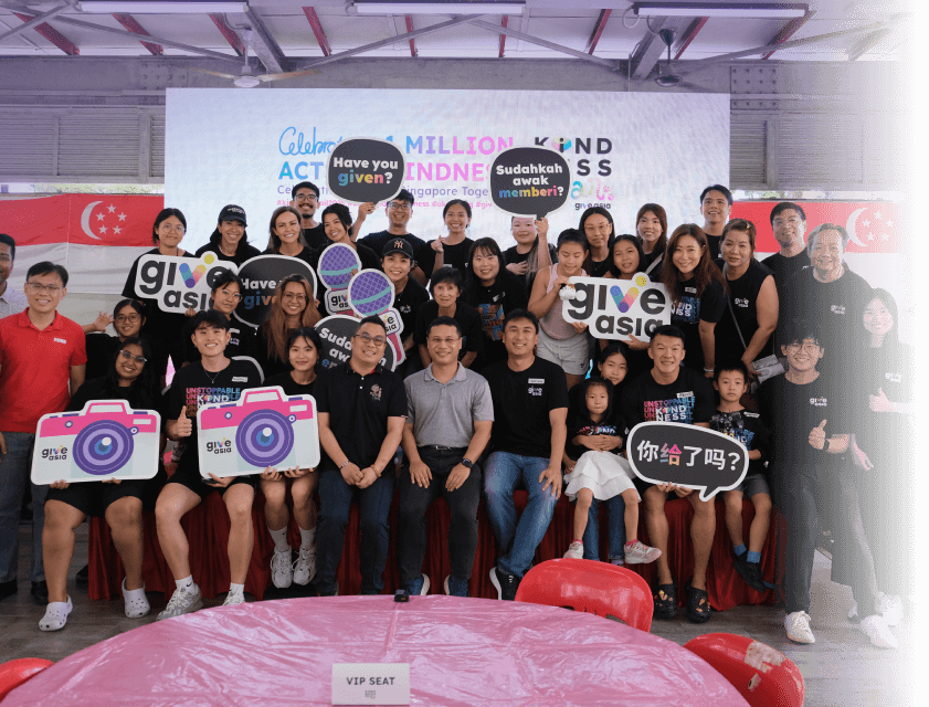 Give.Asia community volunteers